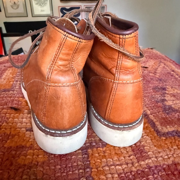8.5 Redwing Shoes 6-inch Classic Moc - Picture 2 of 5